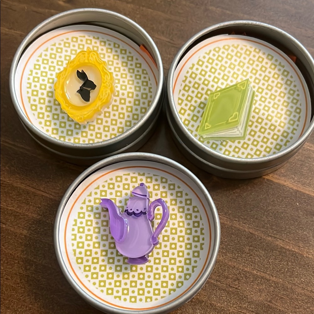 Tangerine Menagerie Rabbit Hole Brooch Set